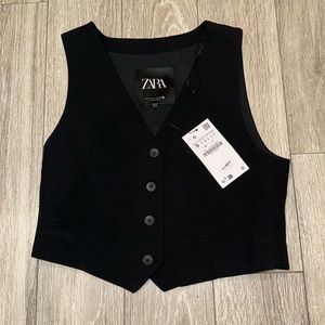 NWT! Zara women’s button down cropped vest — size SMALL